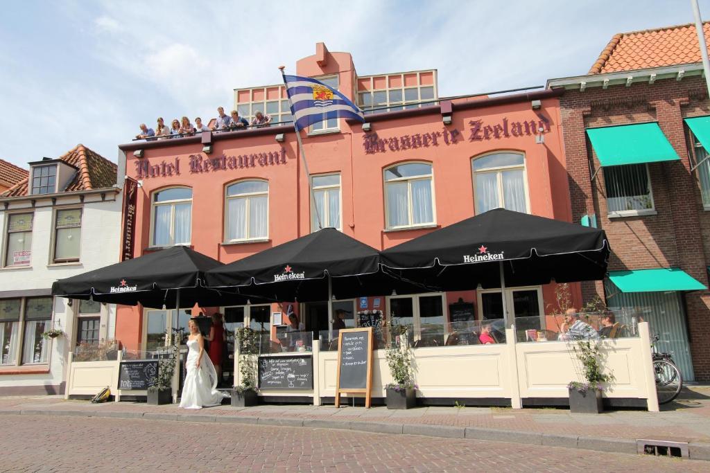 Hotel Restaurant Zeeland Толен Номер фото